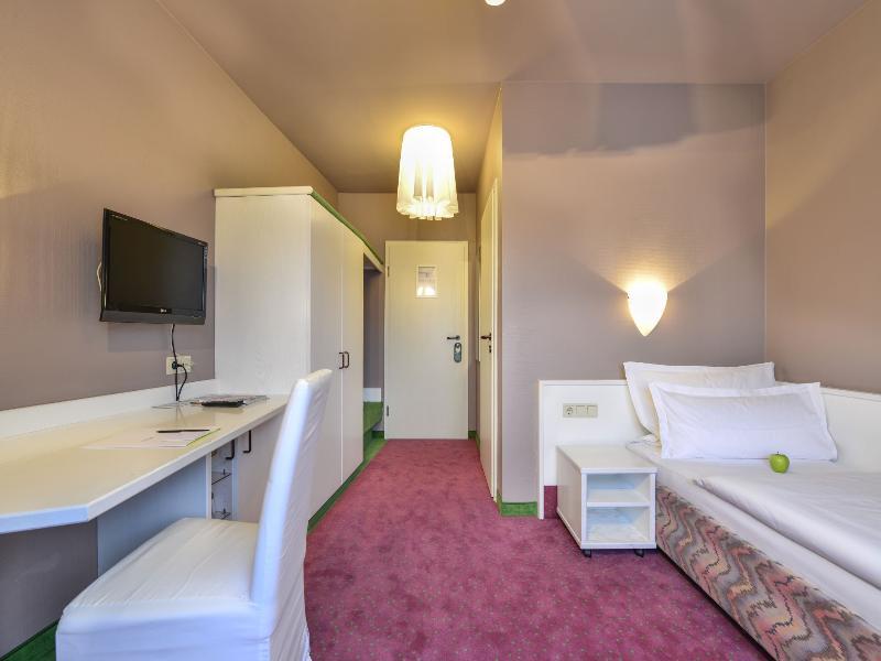 Airport Hotel By The New Yorker Cologne Extérieur photo